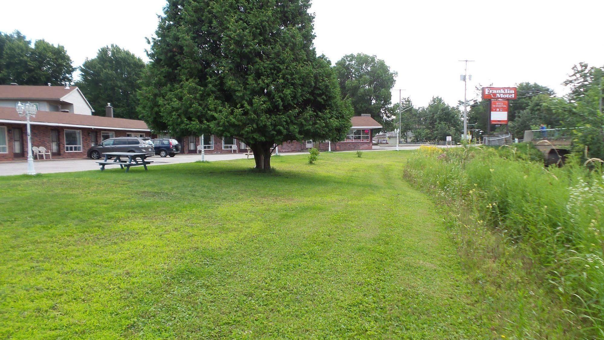 Franklin Motel, Tent & Trailer Park North Bay Bagian luar foto