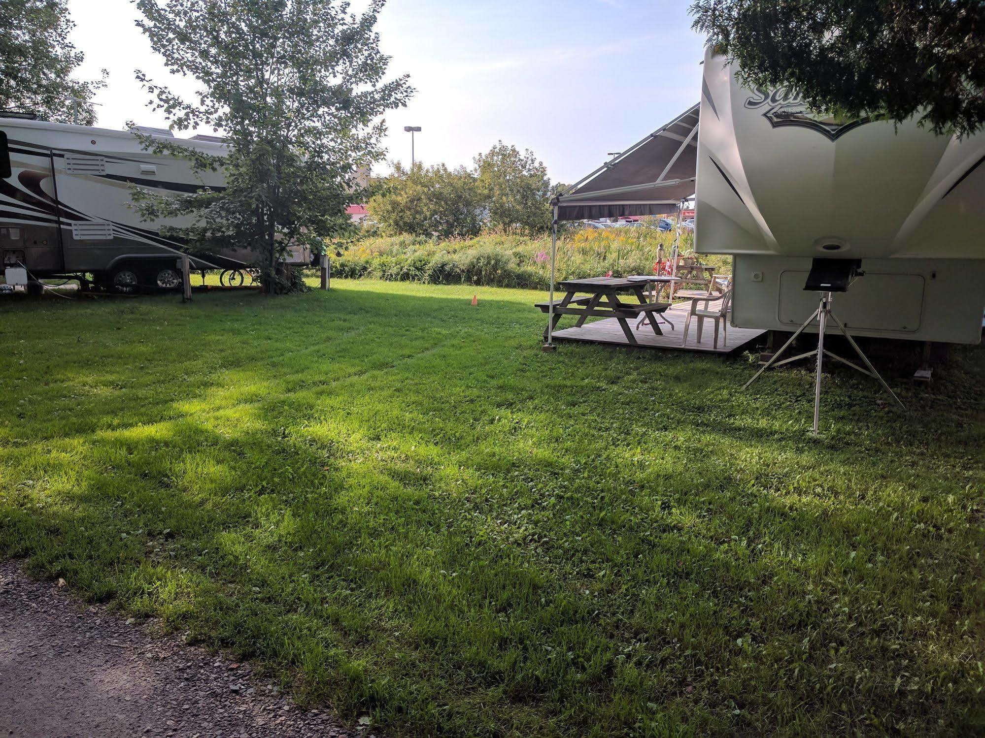 Franklin Motel, Tent & Trailer Park North Bay Bagian luar foto