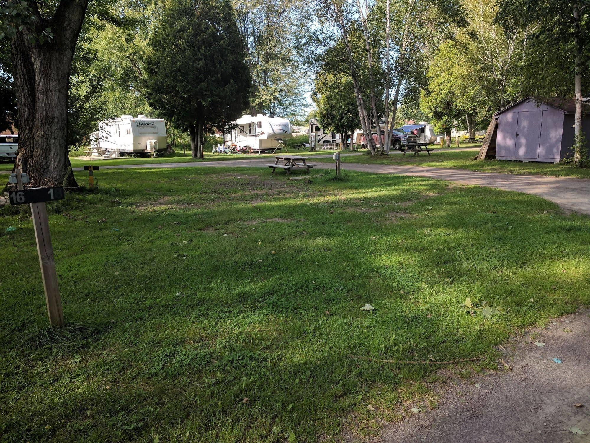 Franklin Motel, Tent & Trailer Park North Bay Bagian luar foto